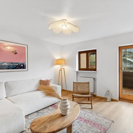 Casa Primavera - Grosse Stadtvilla Im Zentrum Miesbachs Экстерьер фото